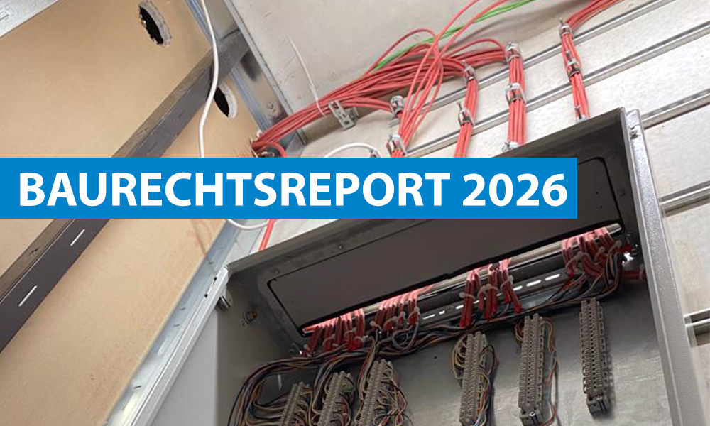 TÜV Baurechtsreport 2026 zeigt Mängel bei Brandschutz und Sicherheit auf